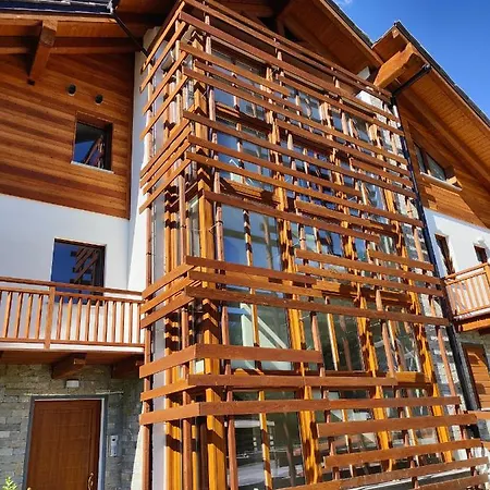 Apartamento Hostdomus - Wood Loft