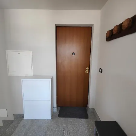 Hostdomus - Wood Loft 아파트